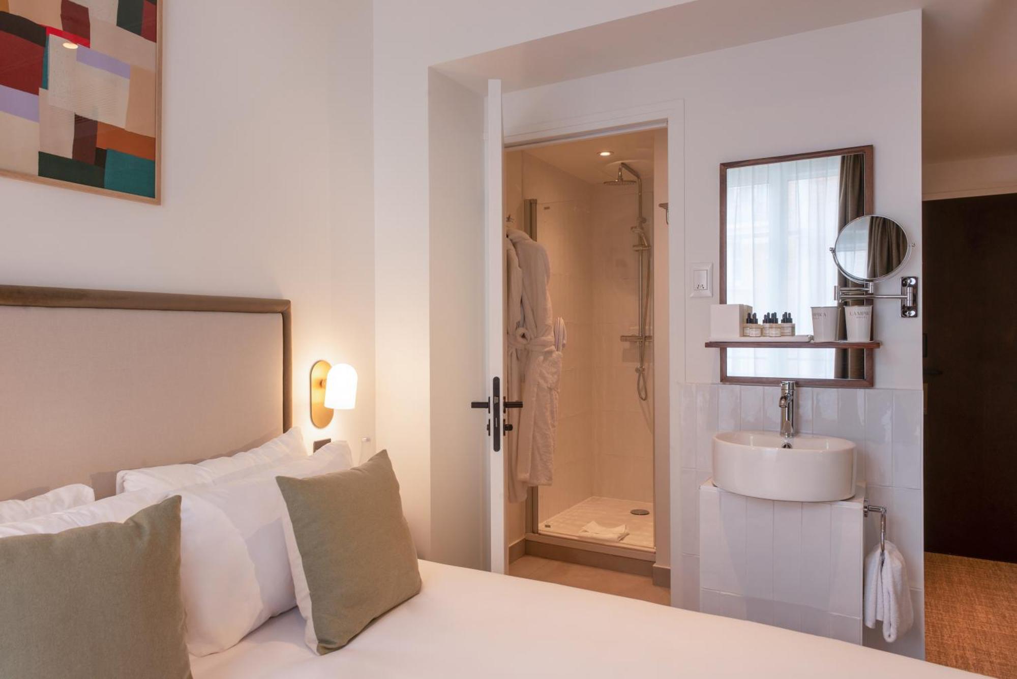 Le Lampika Hotel Paris Zimmer foto